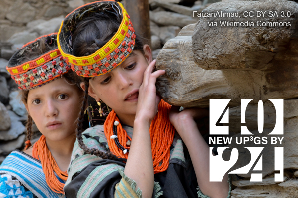 Photo of two Kailash girls by Faizan Ahmed. CC BY-SA 3.0 via Wikimedia Commons